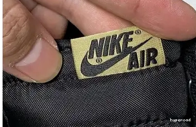 Hyperoad 1 JORDAN METALLIC GOLD AIR 0615